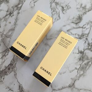 CHANEL Les Beiges Retractable Kabuki Brush - Cream and Black